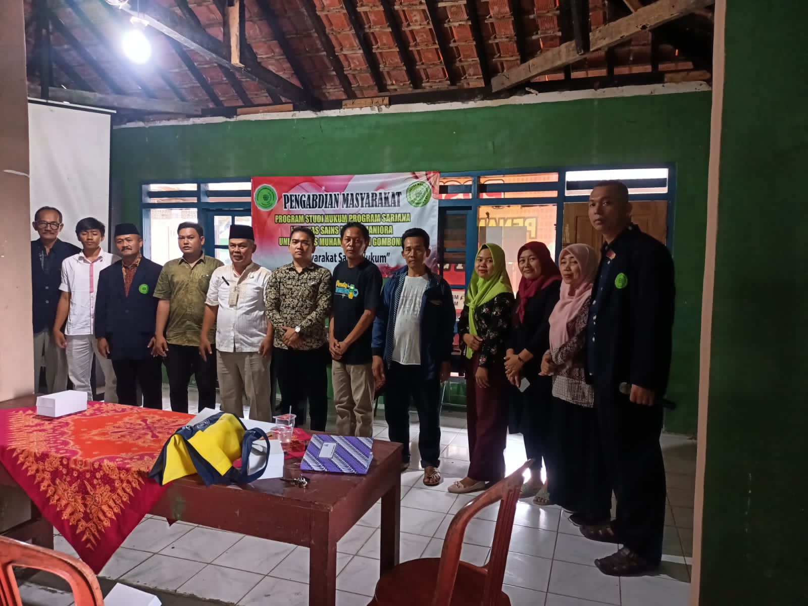 PENGABDIAN MASYARAKAT KE KECAMATAN ALIAN DESA SUROTRUNAN